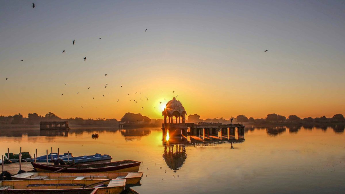 Discover the Magic of Rajasthan with Our Jaipur Jodhpur Jaisalmer Tour Package