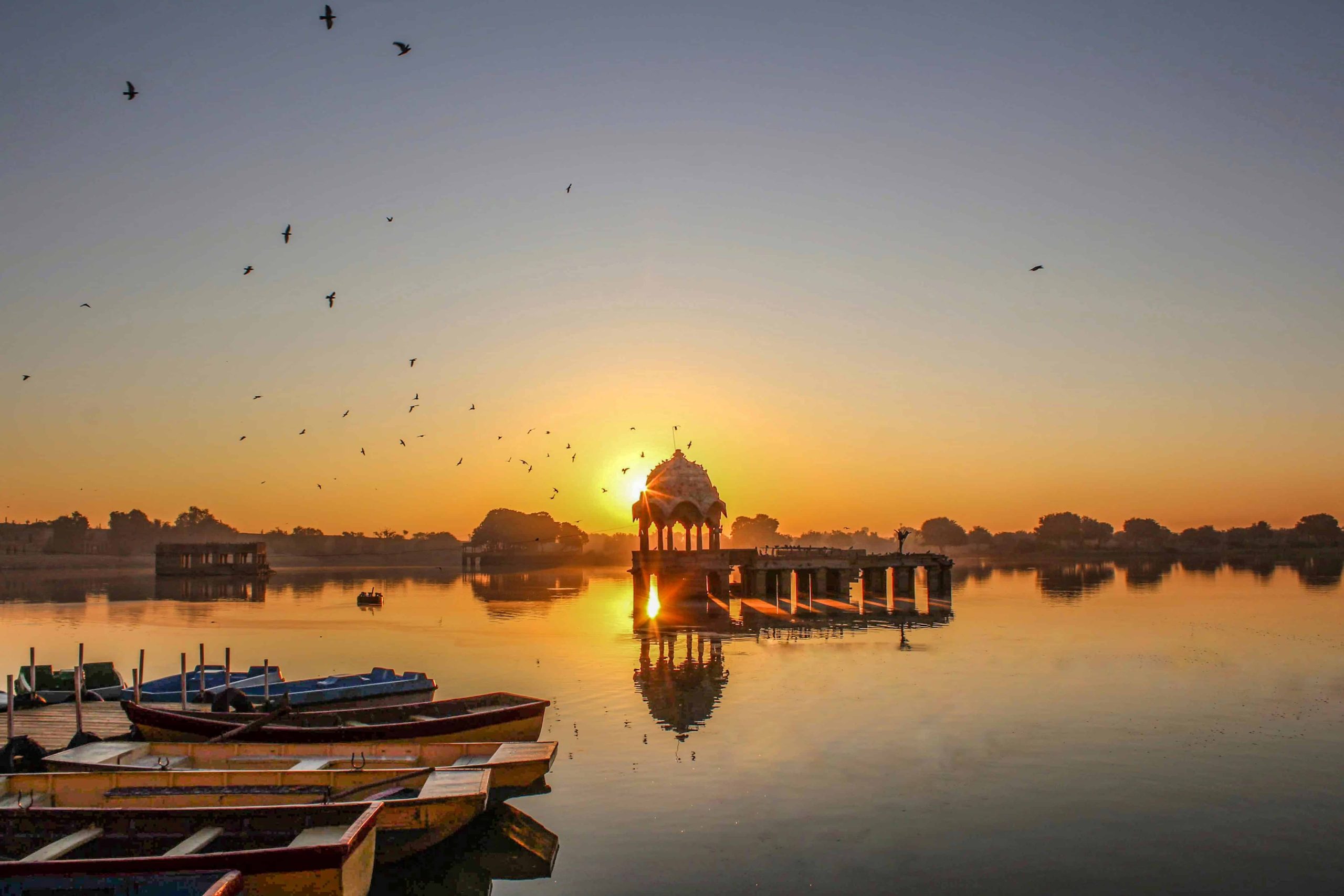 Discover the Magic of Rajasthan with Our Jaipur Jodhpur Jaisalmer Tour Package