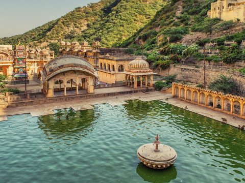 Exploring the Best Pilgrimage Destinations in Rajasthan